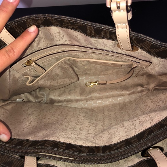 Michael Kors MK patterned brown bag - Picture 7 of 11